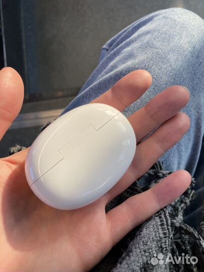 Нушник и кейс realme Buds Air 5 white