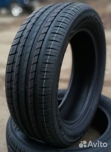 Triangle Sports TH201 255/40 R18