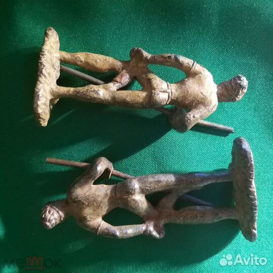 Редкие, Статуэтки две, бронза дикари из СССР