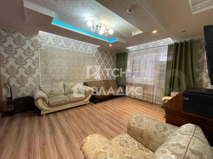 2-к. квартира, 71,4 м², 4/4 эт.