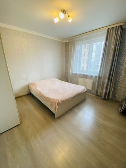 2-к. квартира, 60 м², 10/16 эт.