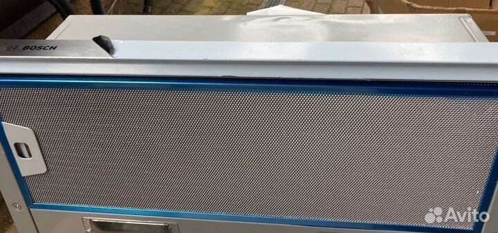 Встраиваемая вытяжка Bosch DHI 645 FTR