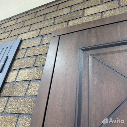 Двери входные