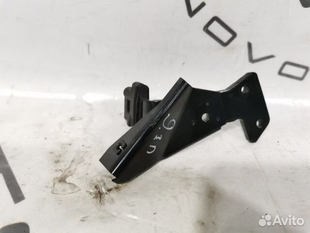 Кронштейн Прав. Audi A4 (B8, 8k5) 2007-2015