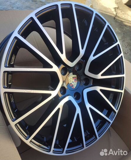 Летние колеса на porsche cayenne coupe r21