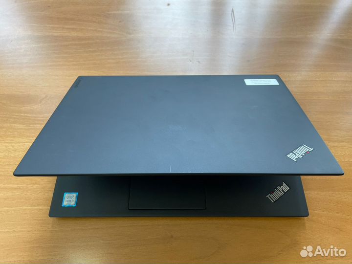 ThinkPad T470S/ 8+256/ i5-6300U/ IPS/ FHD