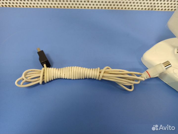 Антенна телевизионная комнатная Рэмо Волна