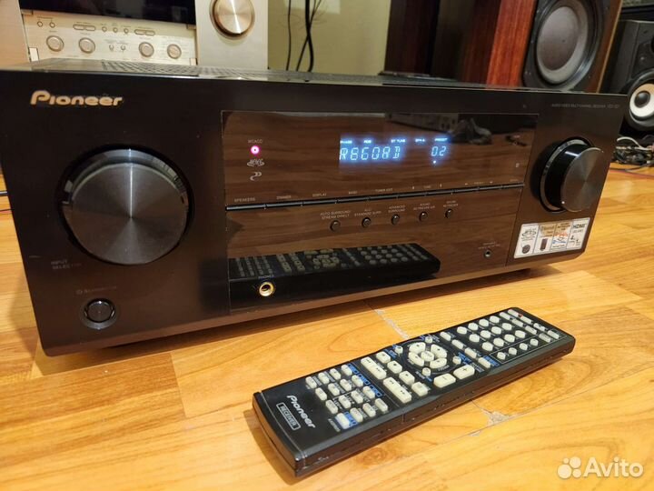 Ресивер Pioneer VSX-521