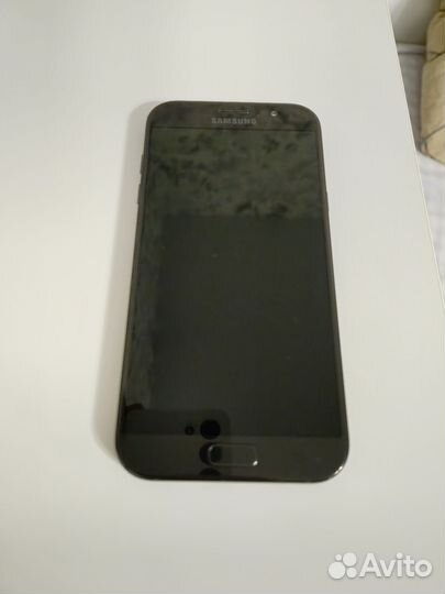 Samsung Galaxy A7 (2017) SM-A720F/DS, 3/32 ГБ