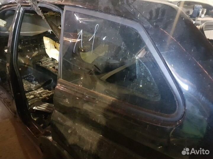 Форточка кузова задн. лев. (SsangYong Kyron)