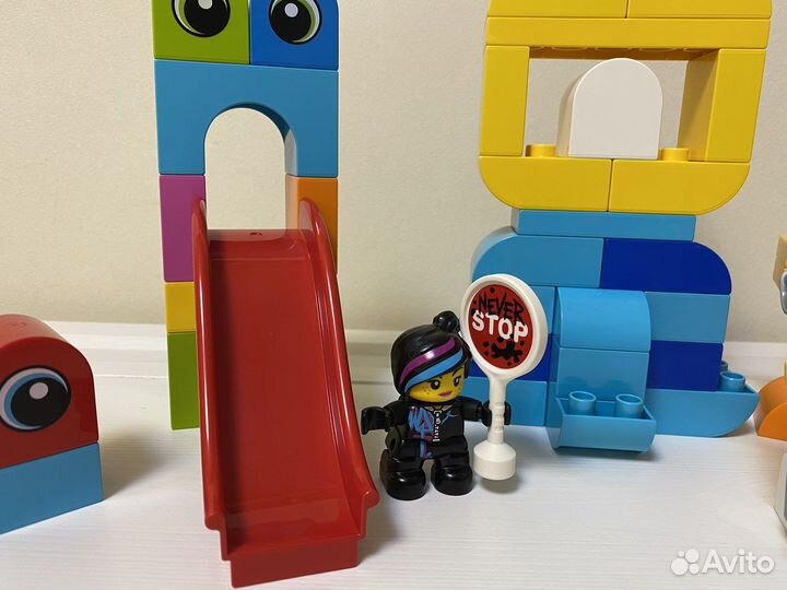 Конструктор lego Пришельцы с планеты duplo 10895