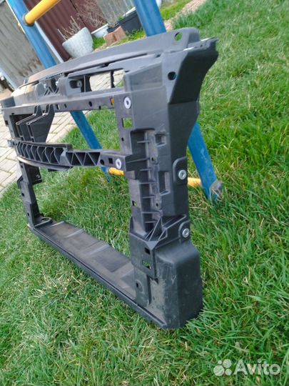 Панель радиатора Volkswagen Polo 2013г