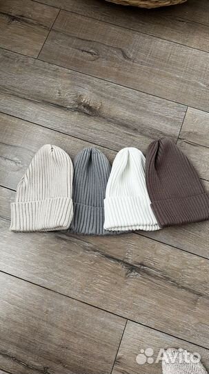 Шапка вязанная женская