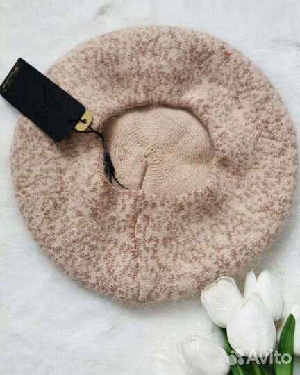 Берет женский новый