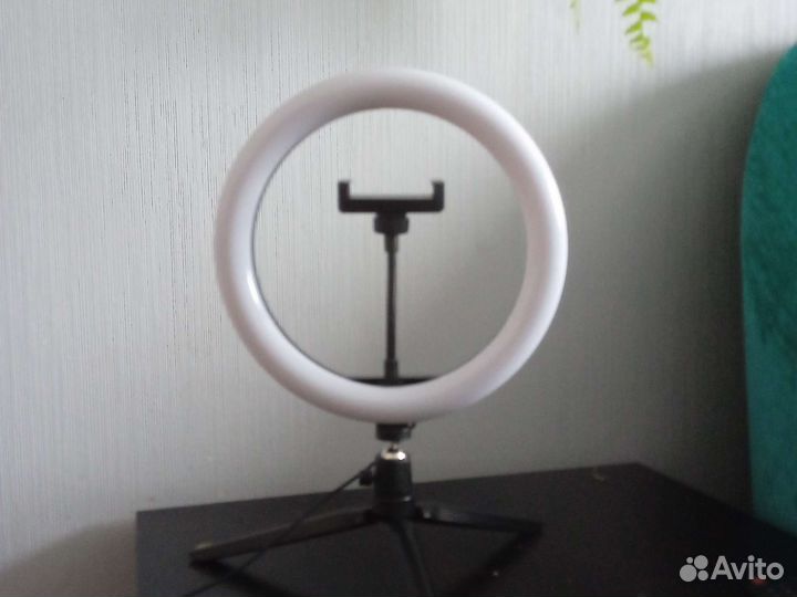 Кольцевая лампа