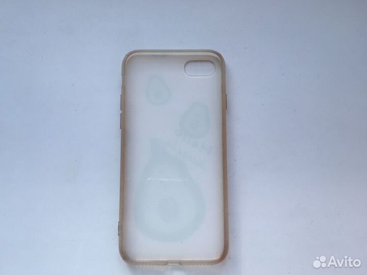 Чехол на iPhone 7