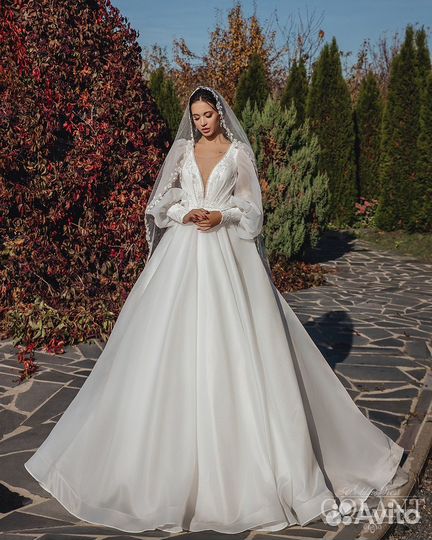 Свадебные платья