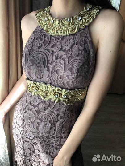 Вечернее платье