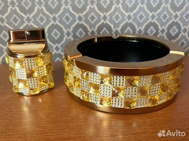 Пепельница. Зажигалка. Подарочный набор