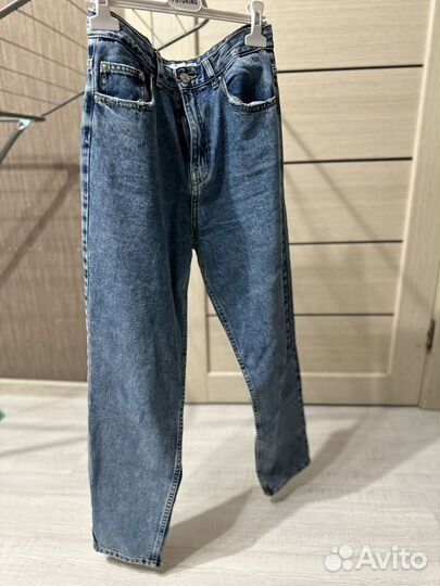Новые джинсы 44р