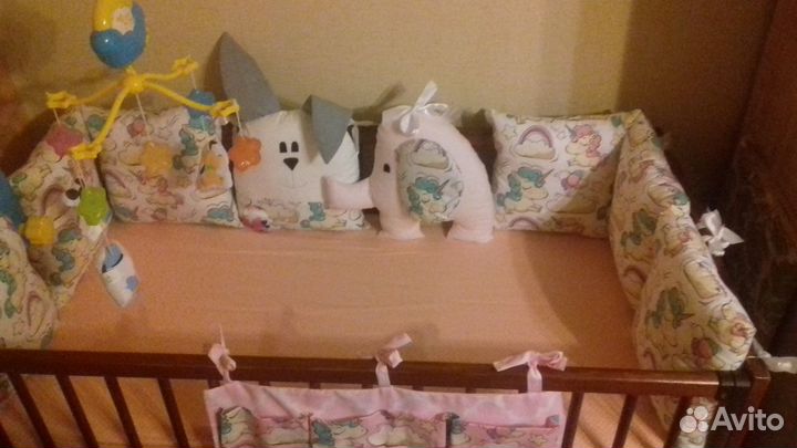 Детская кроватка
