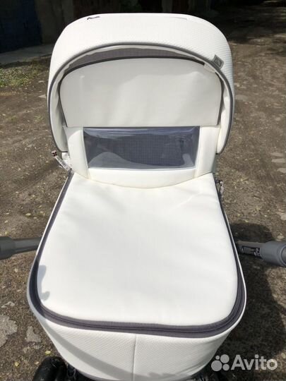 Коляска Adamex Reggio 3в1