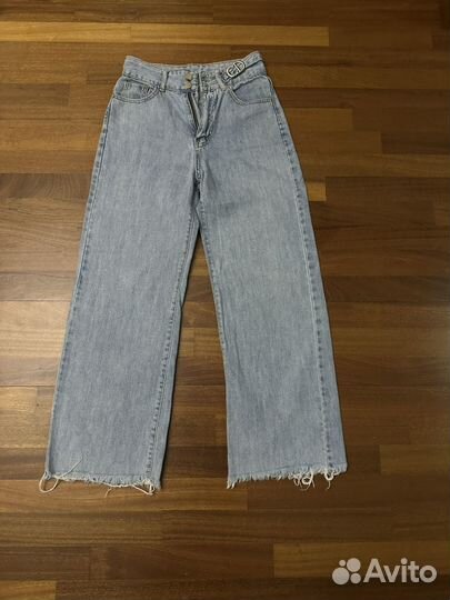 Джинсы женские