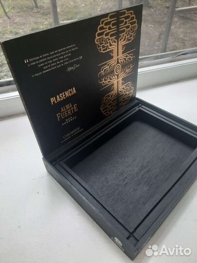 Коробка от сигар