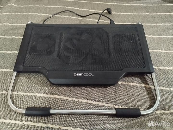 Подставка с охлаждением для ноутбука deepcool
