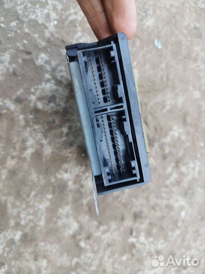 Блок управления подушками безопасности Geely