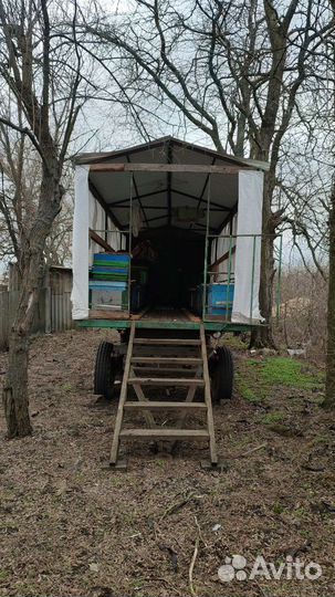 Продается пасека. Прицеп для пчёл. Улья. Медогонка