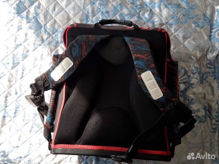 Школьный рюкзак