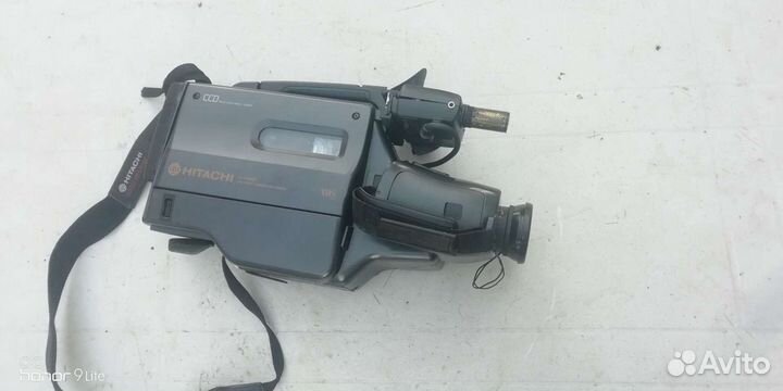 Видеокамера касетная hitachi
