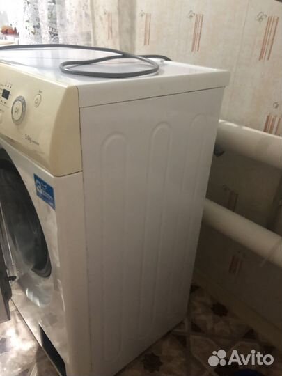 Продам стиральную машину