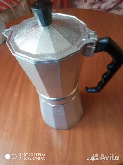 Кофеварка гейзерная, чайник заварочный