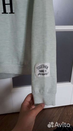 Свитшот H&M 12-13 лет. Новый