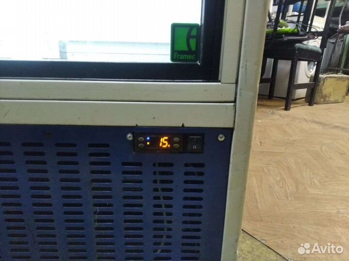 Холодильный шкаф