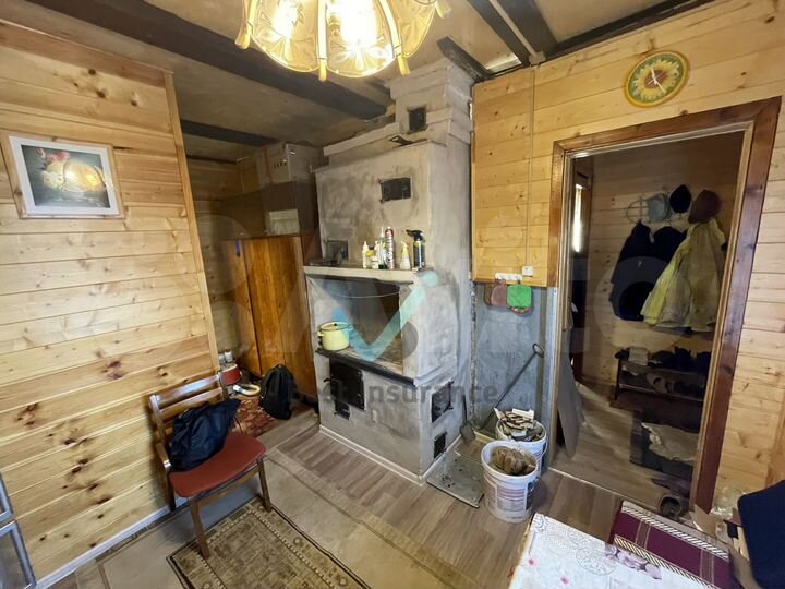 Дом 40 м² на участке 9,5 сот.