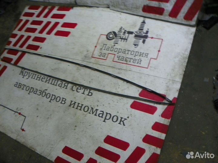 Молдинг крыши (лев/прав) Kia Sorento