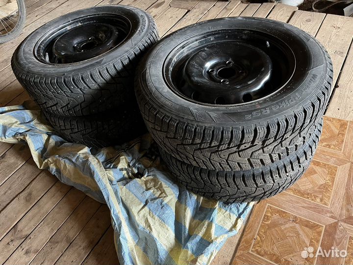 Hankook Winter I'Pike 195/65 R15