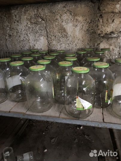 Банка стеклянная