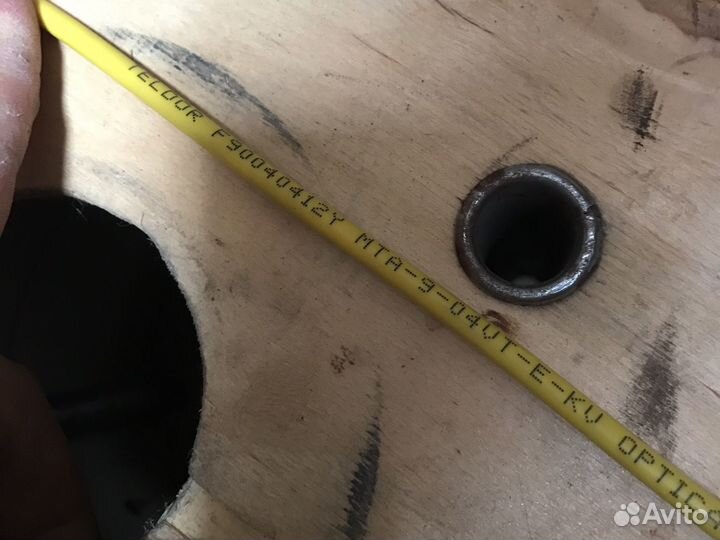 Кабель волоконно оптический Teldor F90040412Y