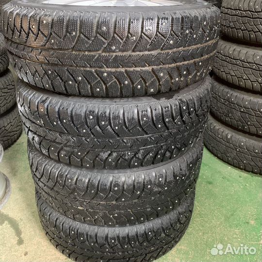 Bridgestone Ice Cruiser 7000S 195/65 R15