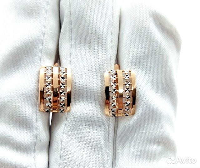 Золотые серьги