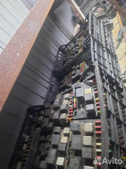 Монтажный блок ваз 2110.2111.2112 шнива