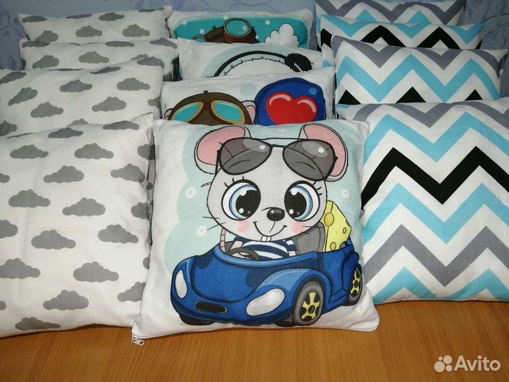 Набор бортиков в детскую кроватку новые