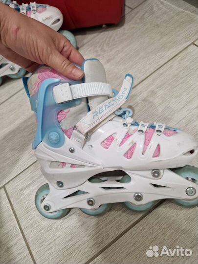 Роликовые коньки