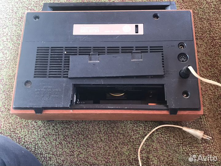 Радиоприемник СССР selena