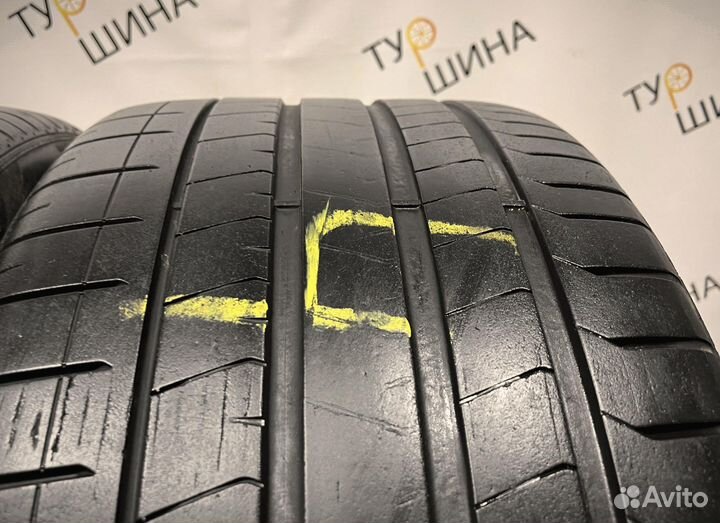 Pirelli P Zero PZ4 325/30 R23 94Y