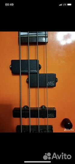 Бас гитара